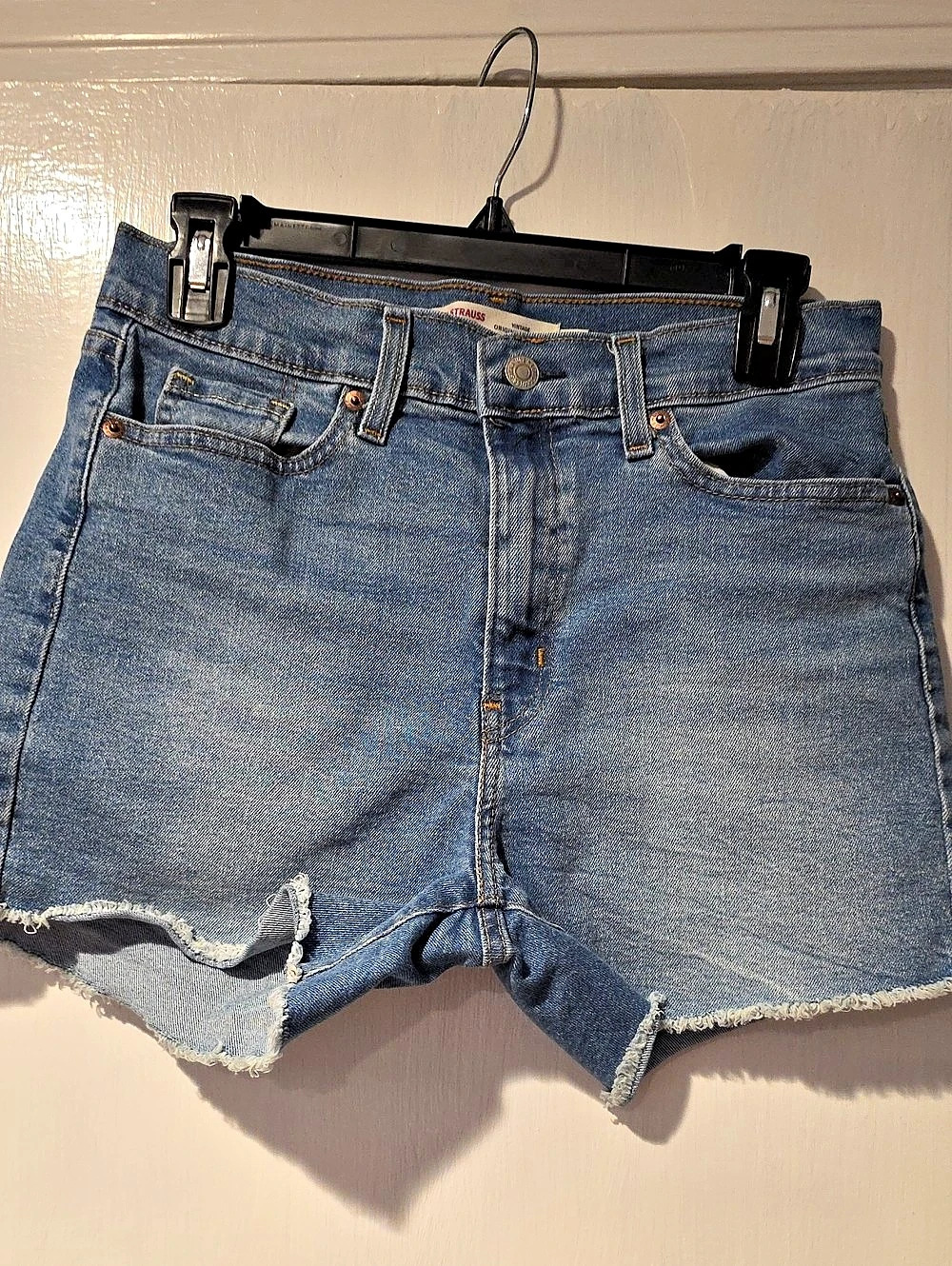 Levi Strauss & Co. Original Shorts. Women's Blue Jean Shorts Size 2